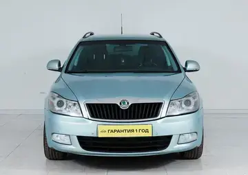 Skoda Octavia Вид 2