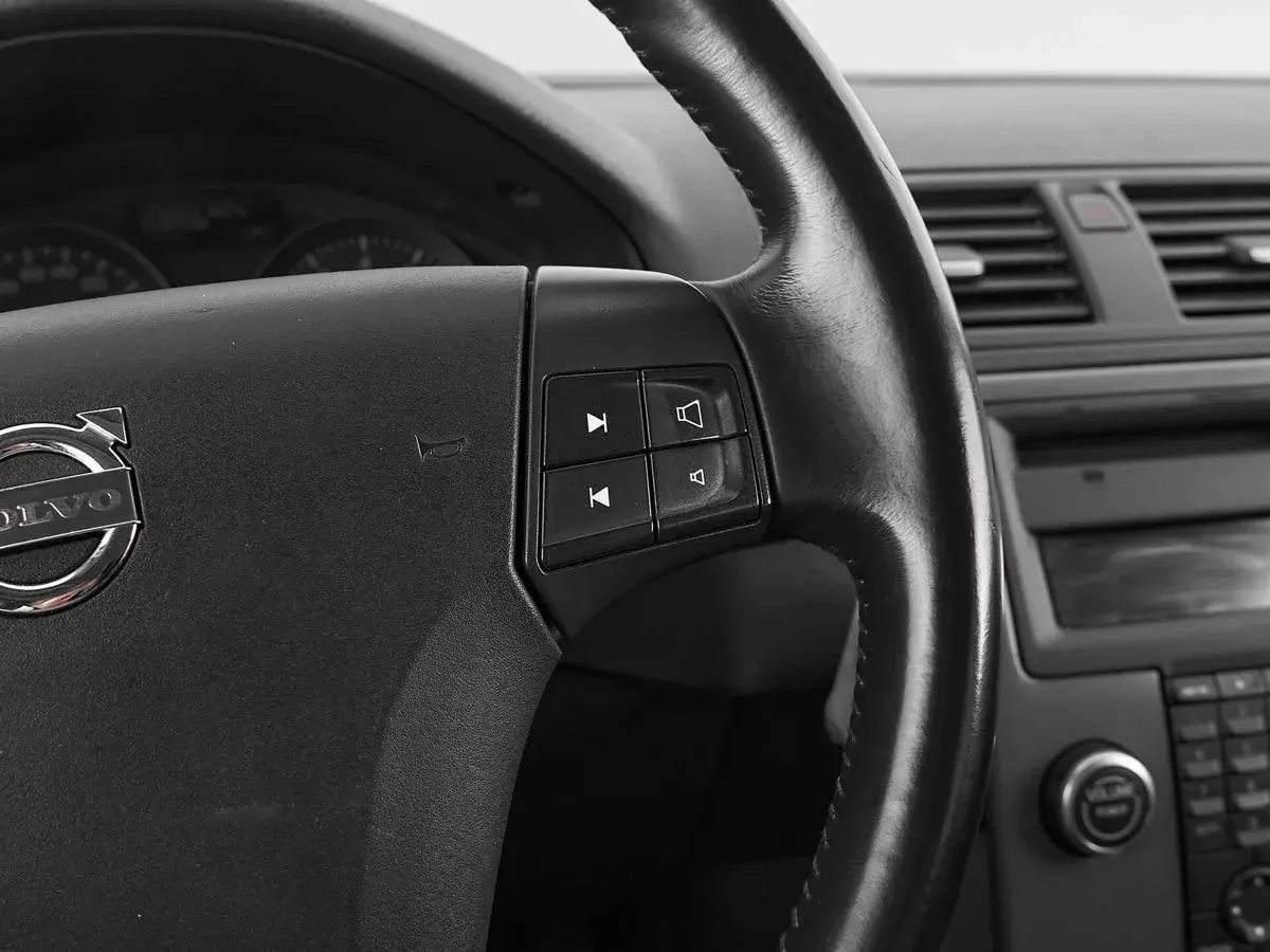 Volvo S40