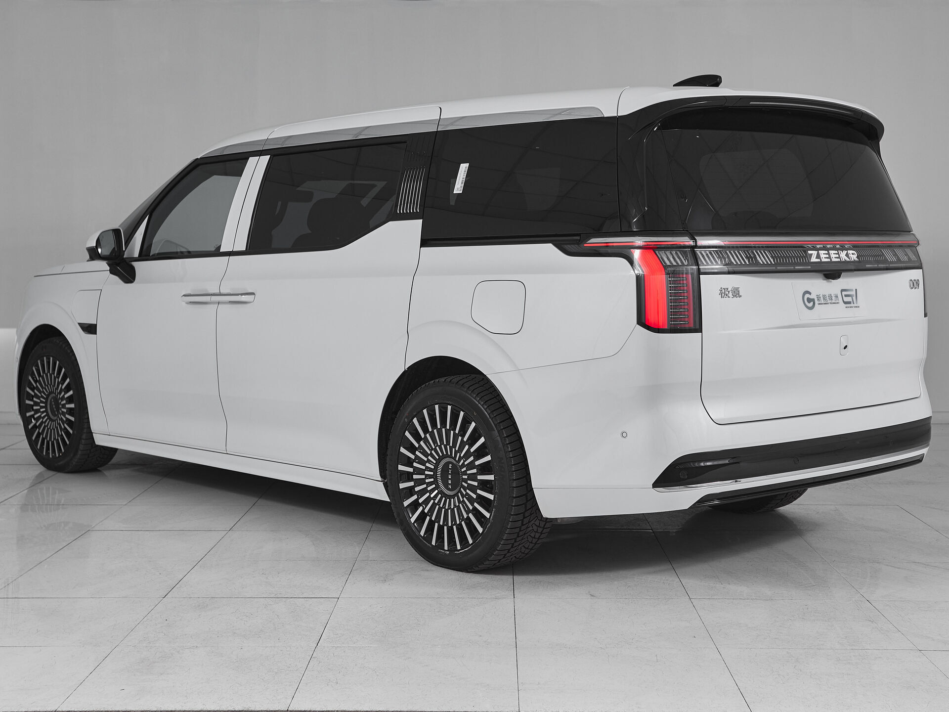 Zeekr 009