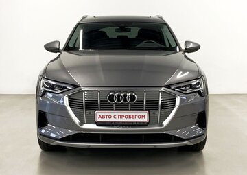 Audi e-tron Вид 2