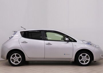 Nissan Leaf Вид 3