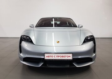 Porsche Taycan Вид 2