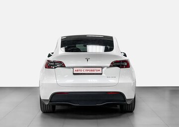 Tesla Model Y Вид 4