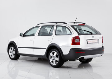 Skoda Octavia Вид 4