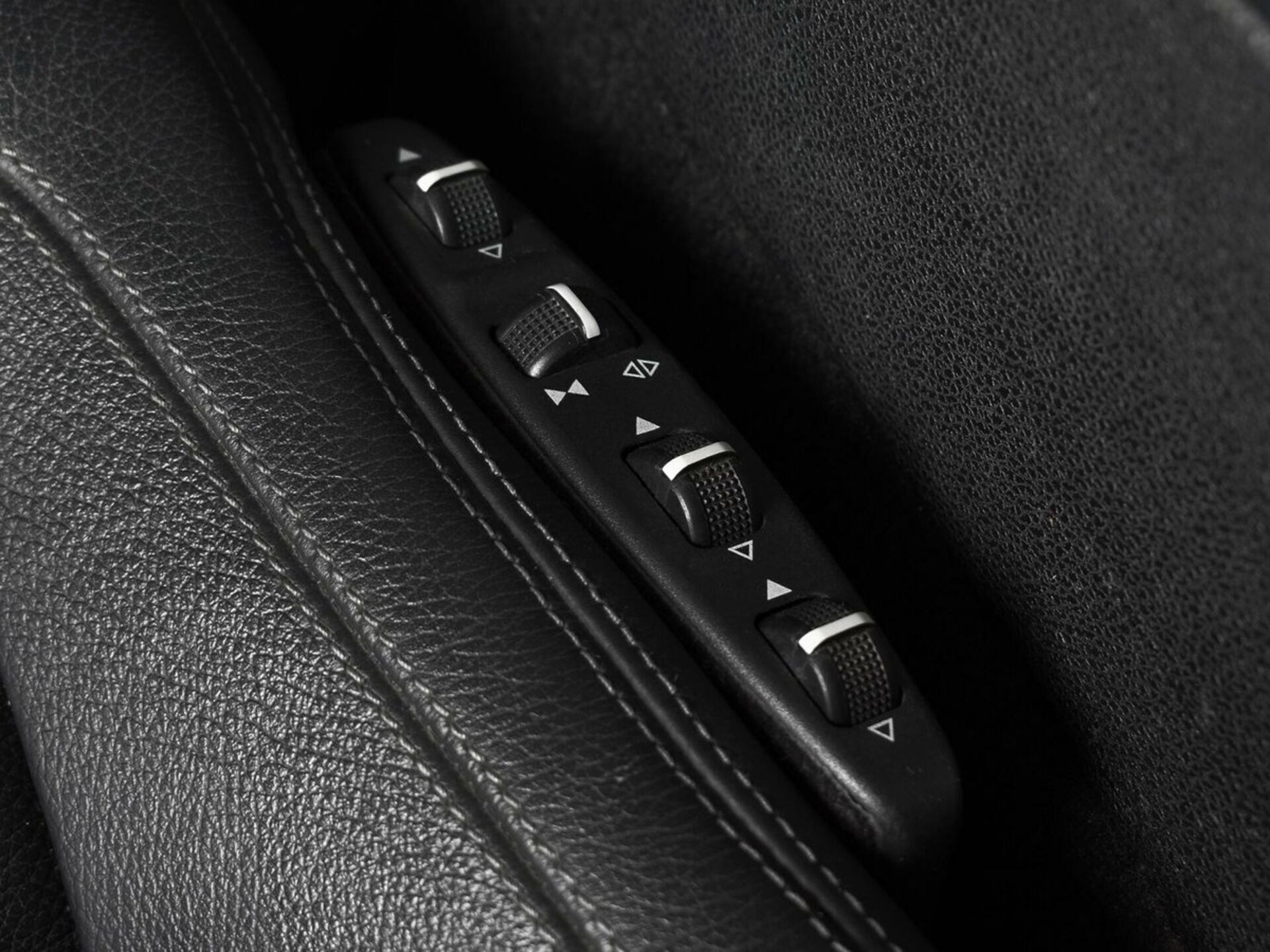 Mercedes benz E-Класс