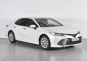 Toyota Camry Вид 1