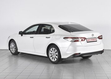 Toyota Camry Вид 3