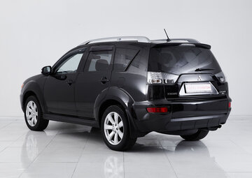 Mitsubishi Outlander Вид 5