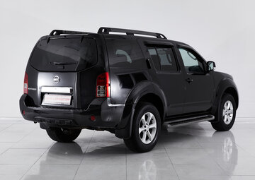 Nissan Pathfinder Вид 4