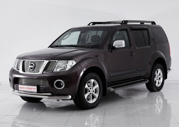 Nissan Pathfinder Вид 1