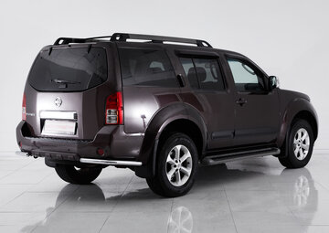 Nissan Pathfinder Вид 5