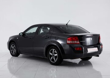 Dodge Avenger Вид 4