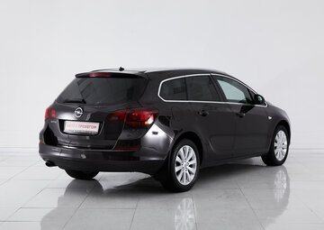 Opel Astra Вид 4