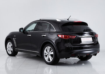 Infiniti QX70 Вид 4