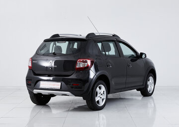 Renault Sandero Вид 4