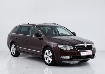 Skoda Superb Вид 3