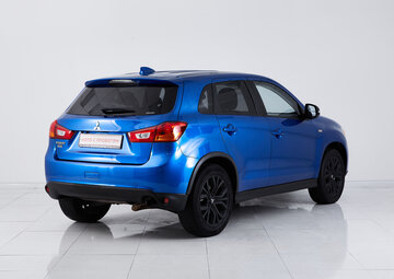 Mitsubishi Outlander Вид 4