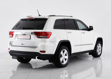 Jeep Grand Cherokee Вид 4