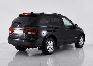 Ssangyong Kyron Вид 4