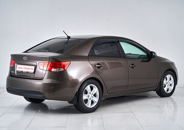 Kia Cerato Вид 5