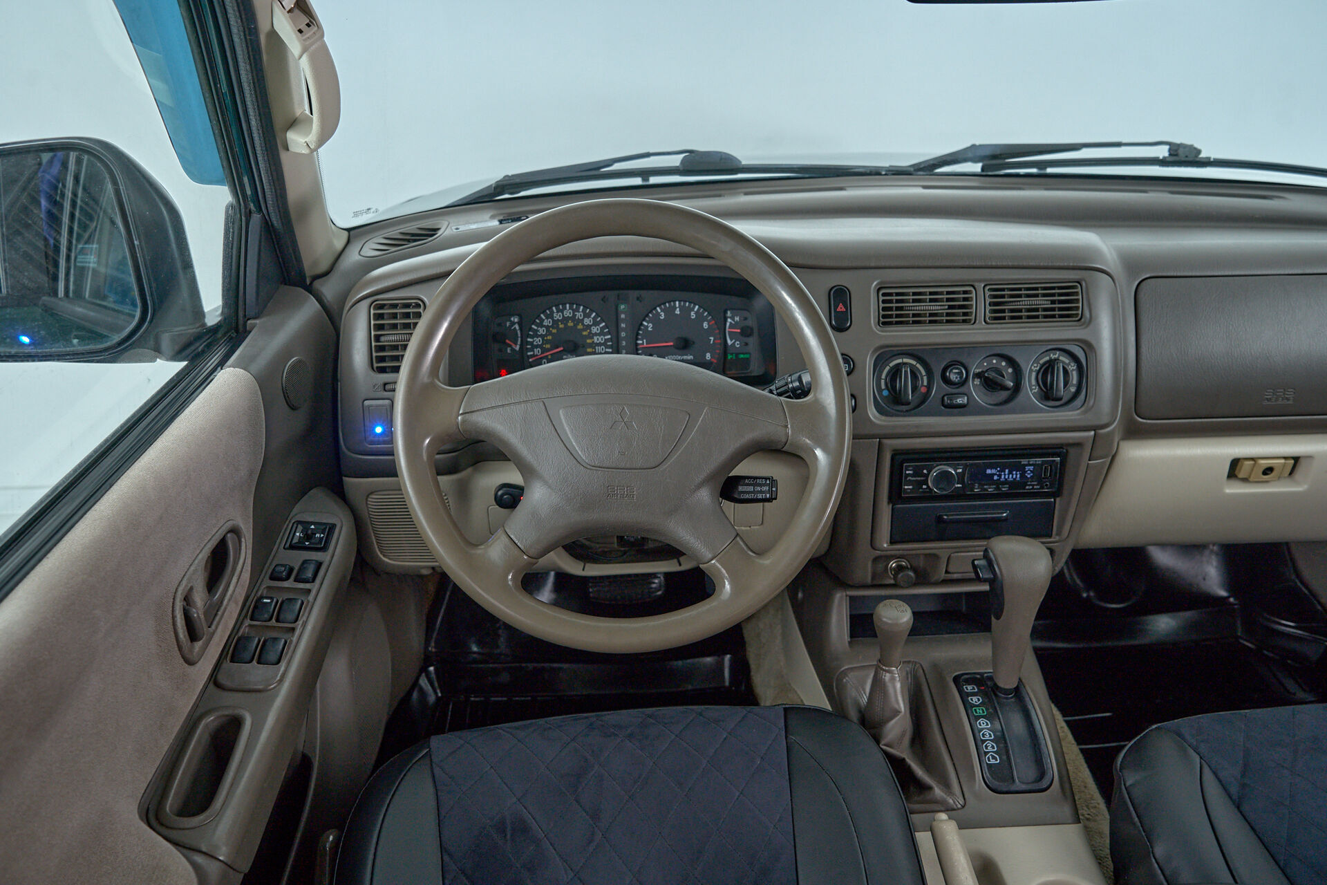 Mitsubishi Montero Sport