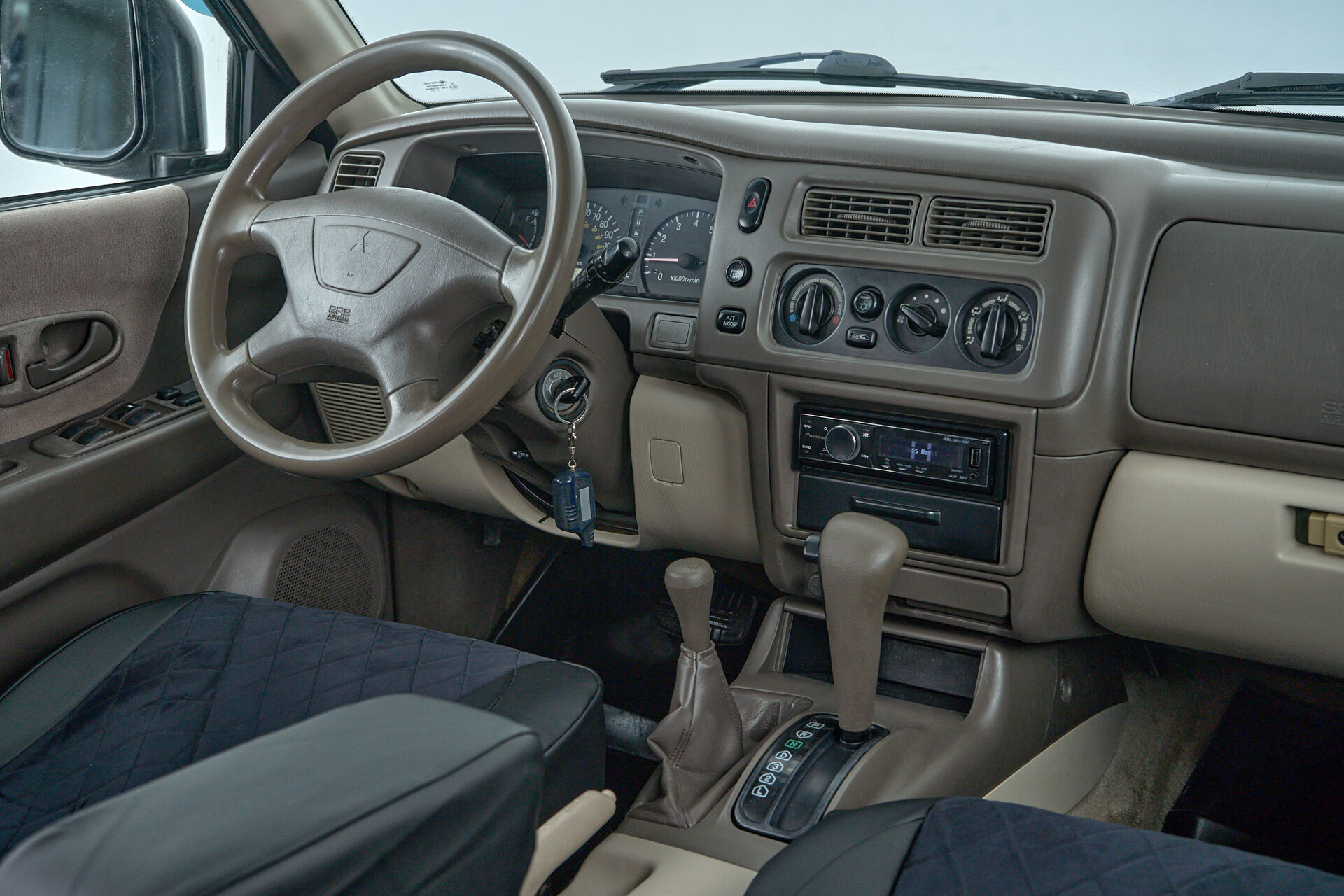 Mitsubishi Montero Sport