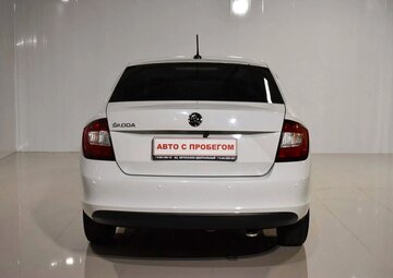Skoda Rapid Вид 4