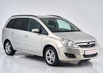 Opel Zafira Вид 3