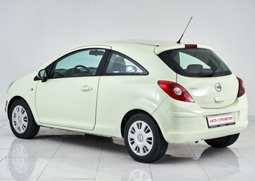 Opel Corsa Вид 4