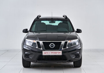 Nissan Terrano Вид 2