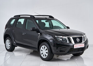 Nissan Terrano Вид 3
