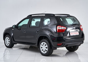 Nissan Terrano Вид 4