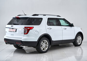Ford Explorer Вид 5