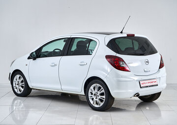 Opel Corsa Вид 4