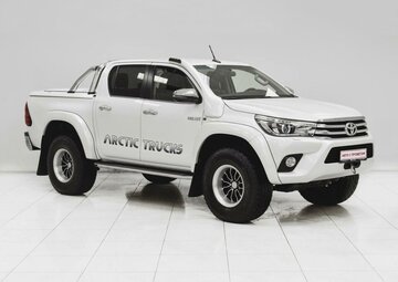 Toyota Hilux Вид 1