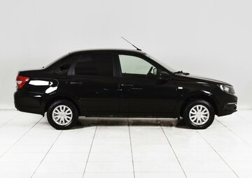 Lada Granta Вид 5