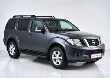 Nissan Pathfinder Вид 3