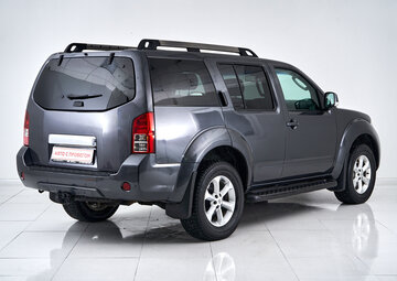 Nissan Pathfinder Вид 5