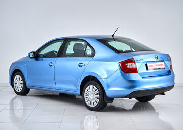 Skoda Rapid Вид 4