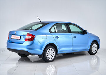 Skoda Rapid Вид 5