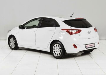 Hyundai i30 Вид 2