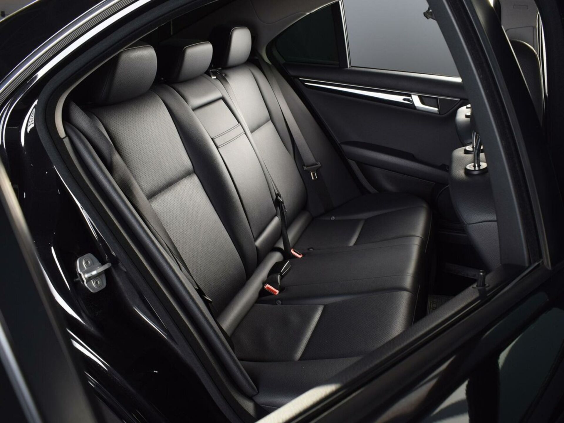 Mercedes benz C-Класс