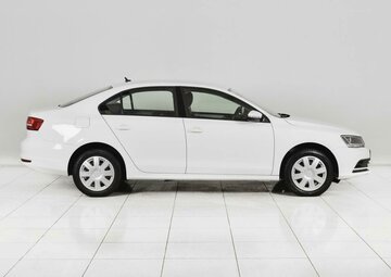 Volkswagen Jetta Вид 5