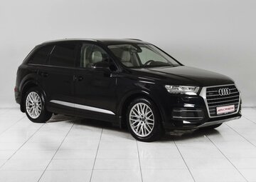 Audi Q7 Вид 1