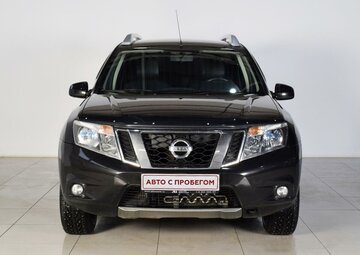 Nissan Terrano Вид 3