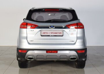 Geely Atlas Вид 4