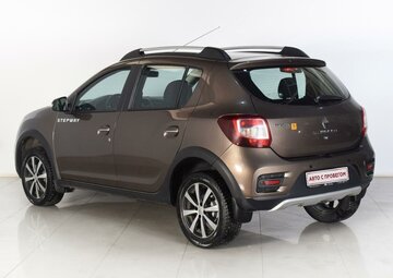 Renault Sandero Вид 2