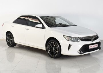 Toyota Camry Вид 1