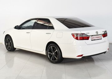 Toyota Camry Вид 4