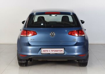 Volkswagen Golf Вид 4